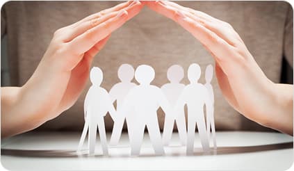 돌봄체계가 부모에게서 지역사회의 지원체계로 변환시키는 과정